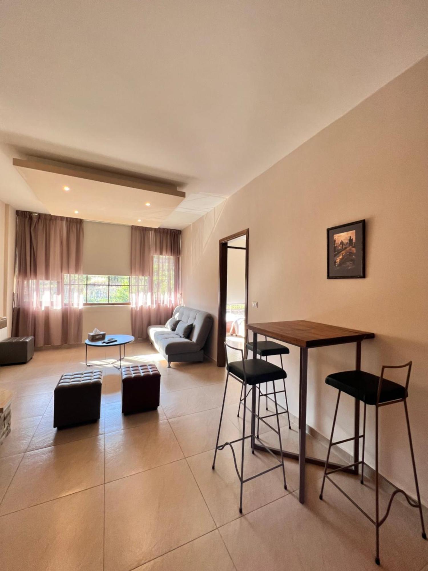 Austria Luxury Apartments, Faraya Hotel Екстериор снимка