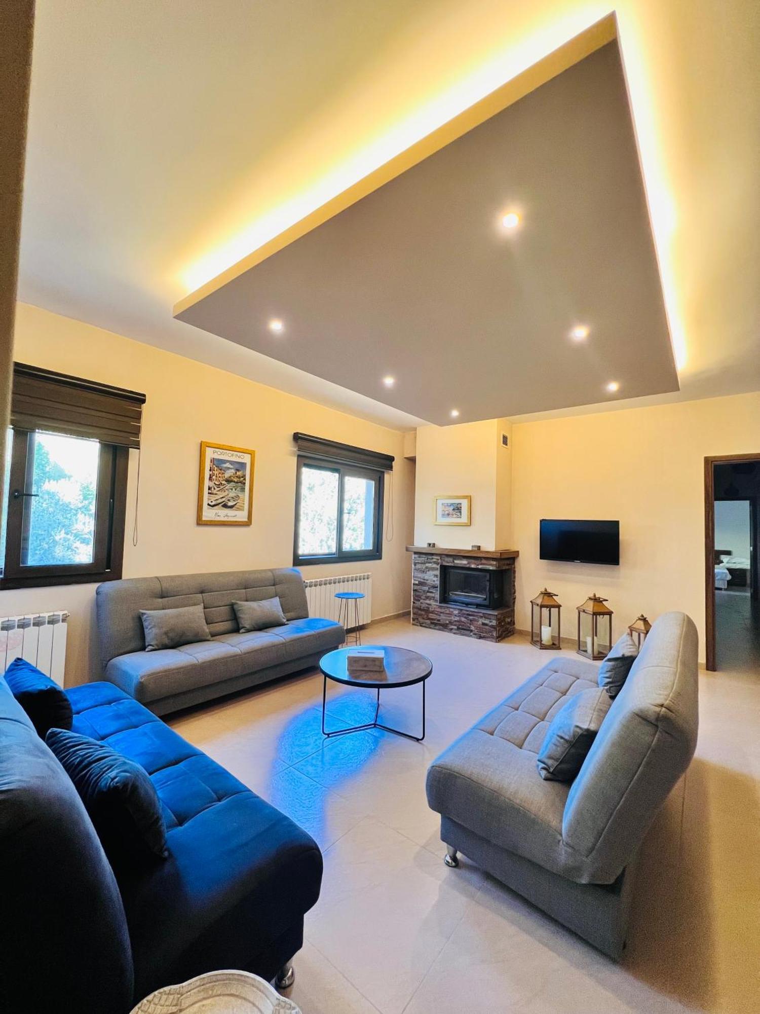 Austria Luxury Apartments, Faraya Hotel Екстериор снимка