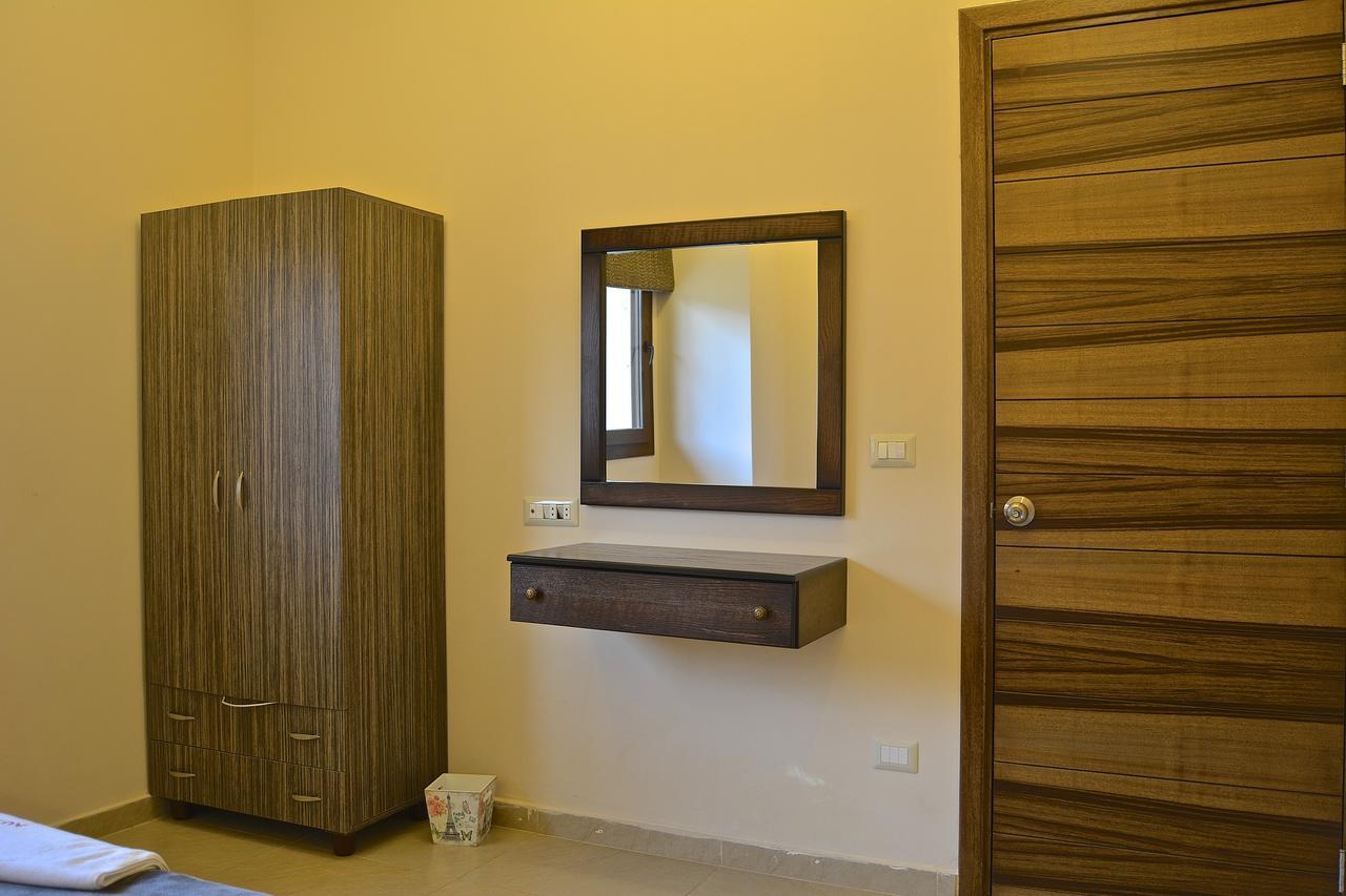 Austria Luxury Apartments, Faraya Hotel Екстериор снимка