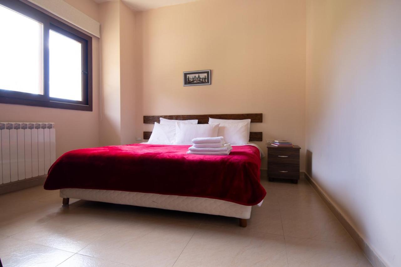 Austria Luxury Apartments, Faraya Hotel Екстериор снимка