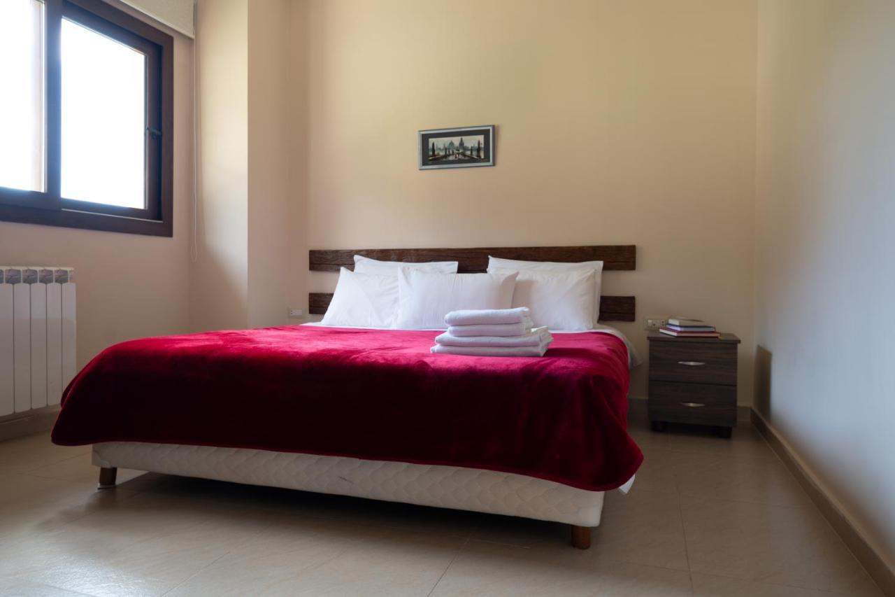 Austria Luxury Apartments, Faraya Hotel Екстериор снимка