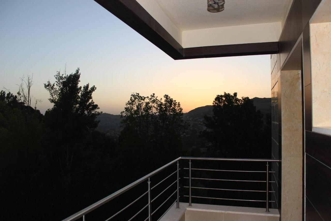 Austria Luxury Apartments, Faraya Hotel Екстериор снимка